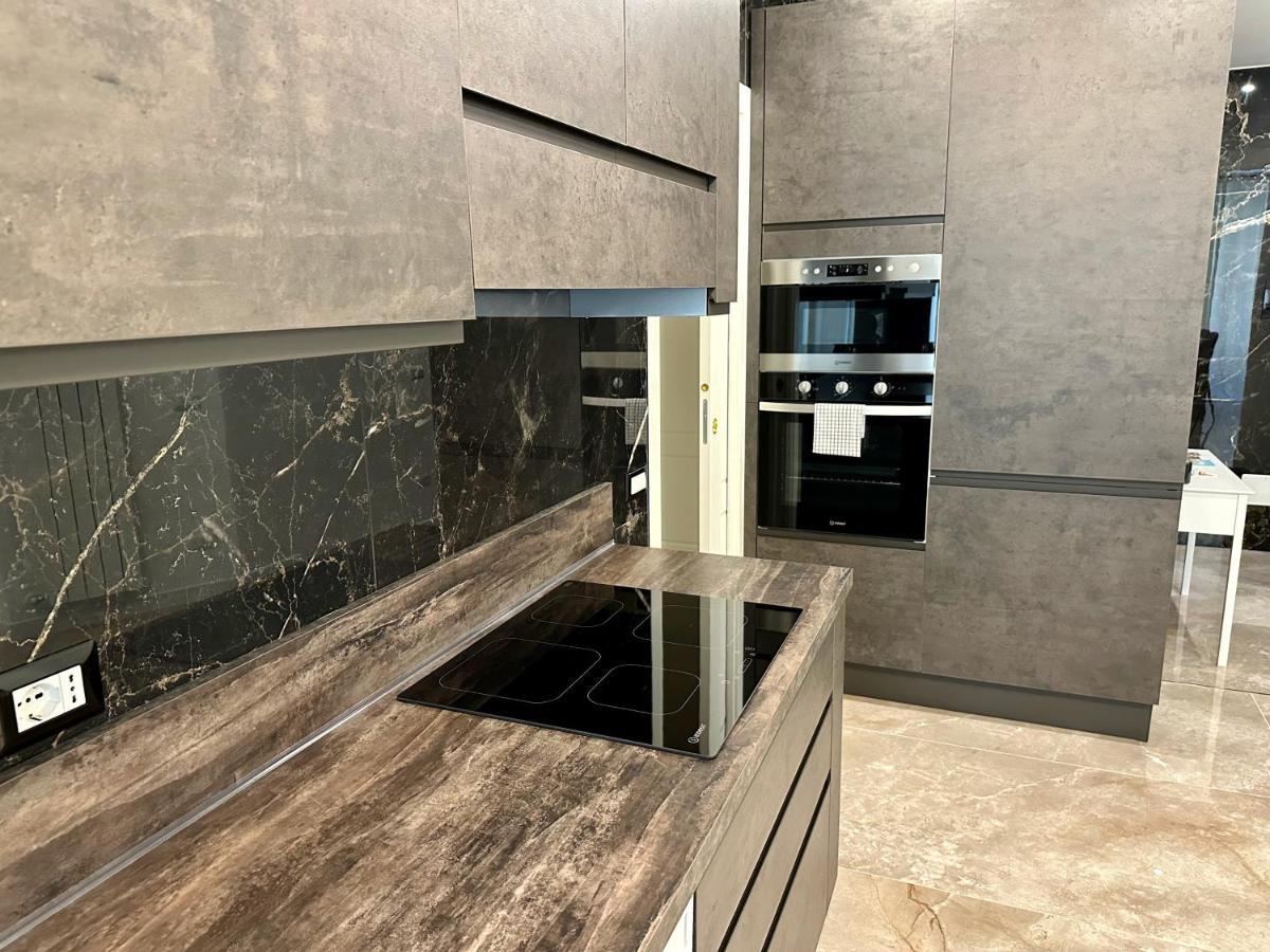 Magic Place Bergamo! Classy Apartment In The Heart Of The City Exterior foto